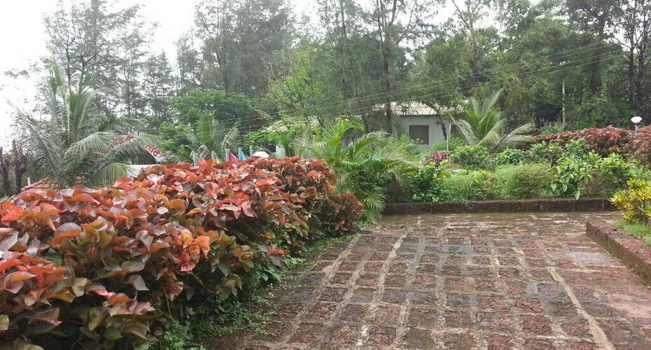 Oceano Retreat, Ganpatipule 4